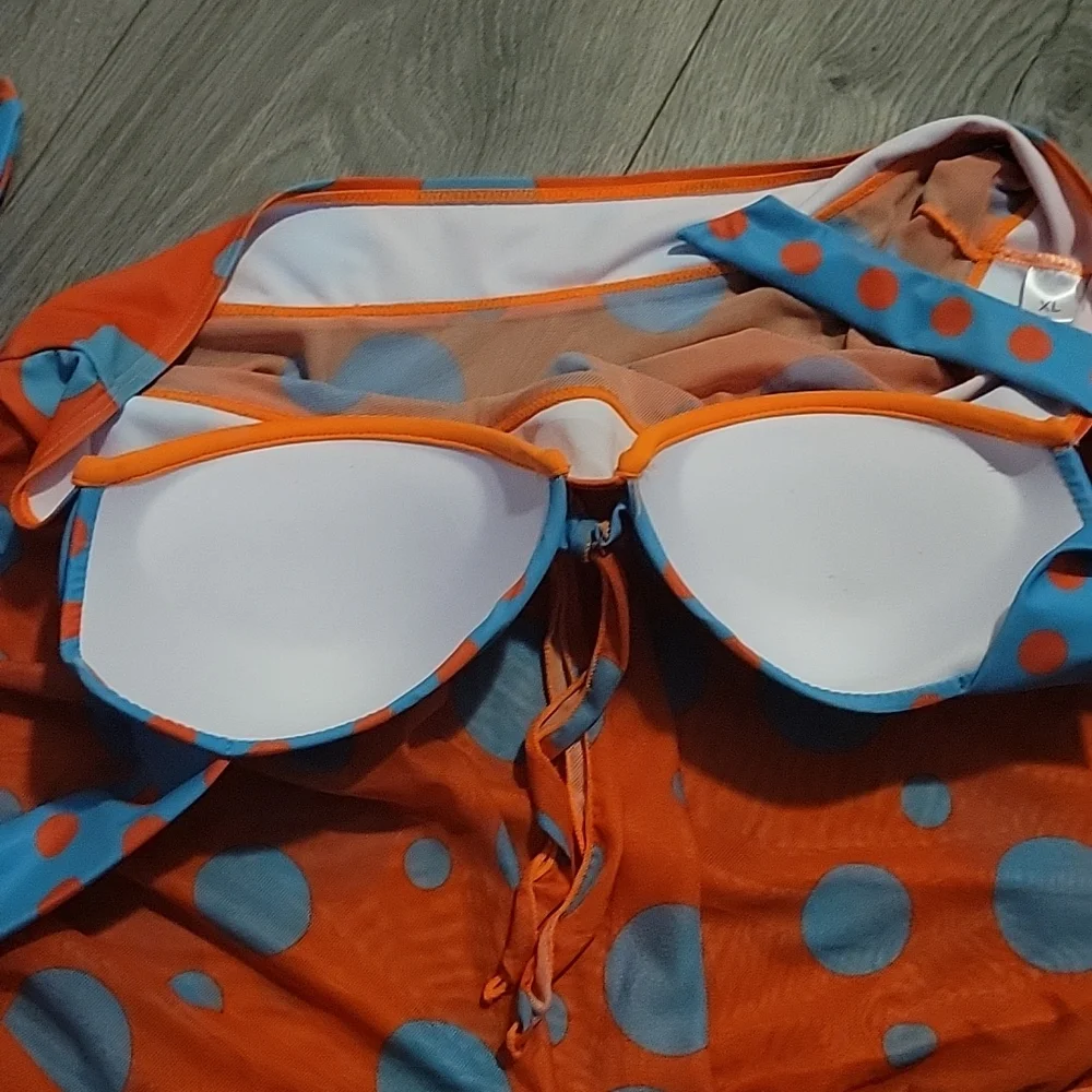 EUC Women's tankini swim top